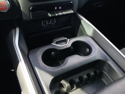 Used 2020 RAM 1500 Lone Star RWD image 12