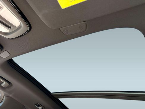 Used 2026 Volvo XC90 B6 Plus w/ Protection Package Premier image 14