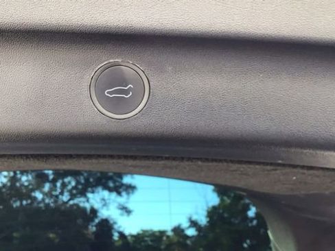 Used 2024 Tesla Model Y Long Range image 12