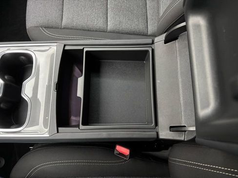 New 2026 GMC Acadia Elevation image 31