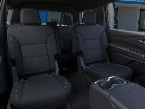 New 2026 Chevrolet Traverse LT w/ Driver Confidence Package image 17