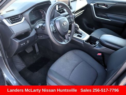 Used 2024 Toyota RAV4 XLE image 12