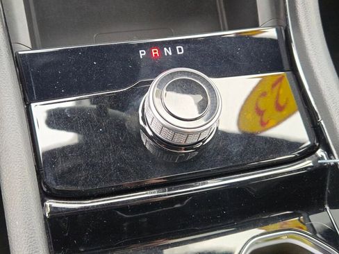 Certified 2023 Jeep Grand Cherokee L Laredo image 32