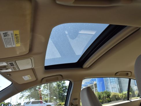 Certified 2017 Honda Accord EX image 15