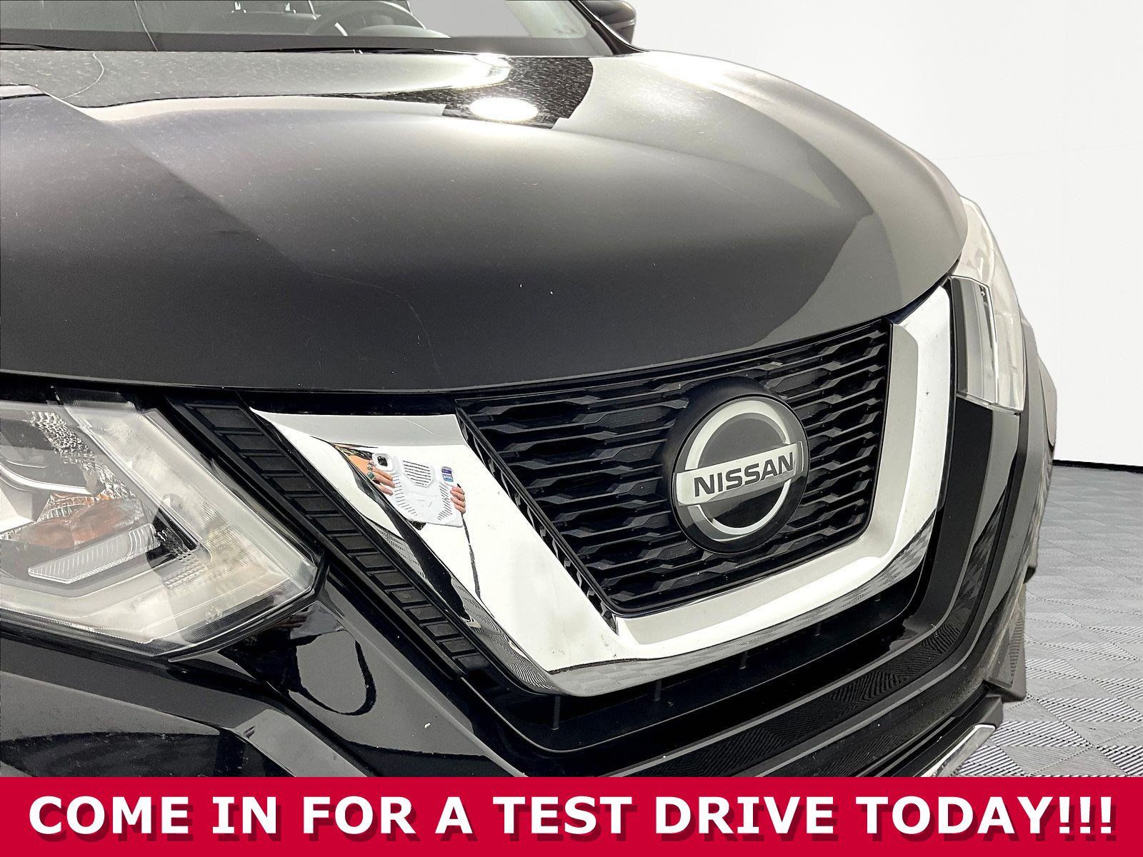 Used 2018 Nissan Rogue SL w/ Premium Package AWD/4WD image 30