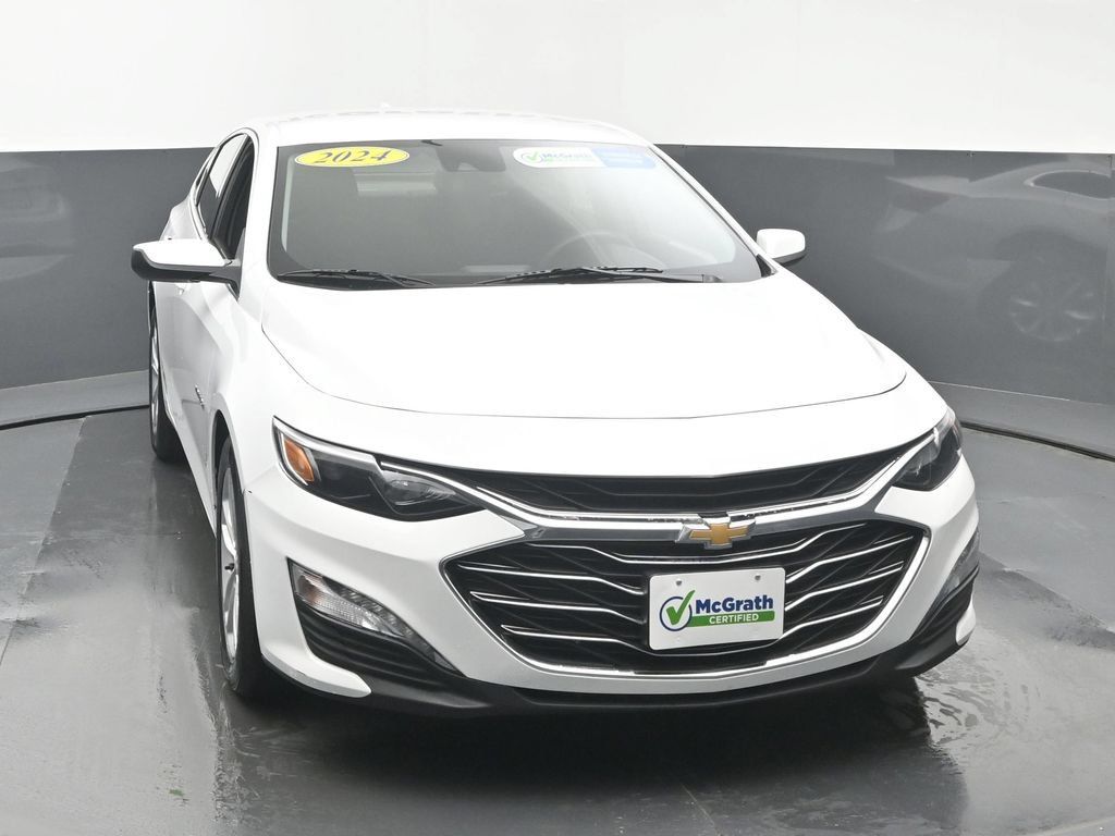 Used 2024 Chevrolet Malibu LT FWD image 5