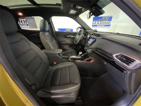 Certified 2023 Chevrolet TrailBlazer RS w/ Sun and Liftgate Package image 33