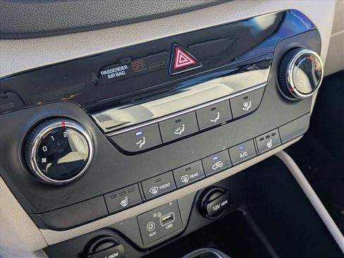 Used 2018 Hyundai Tucson SEL image 14