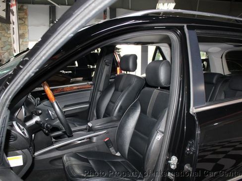 Used 2009 Mercedes-Benz ML 550 4MATIC image 12