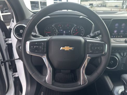 Used 2021 Chevrolet Blazer LT image 11