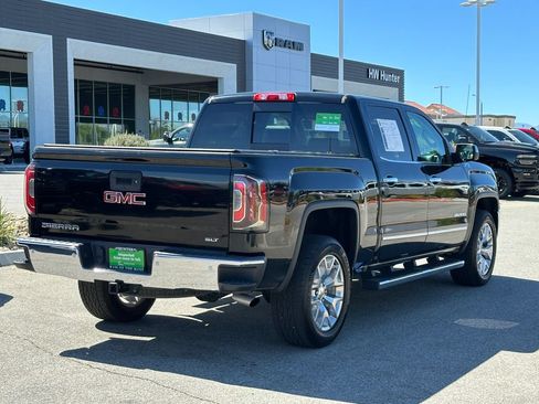 Used 2018 GMC Sierra 1500 SLT w/ SLT Premium Package AWD/4WD image 7