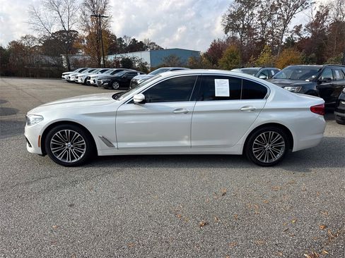 Used 2019 BMW 540i image 4