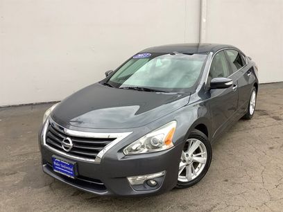 Used 2013 Nissan Altima 2.5 SV w/ 2.5SV Convenience Pkg