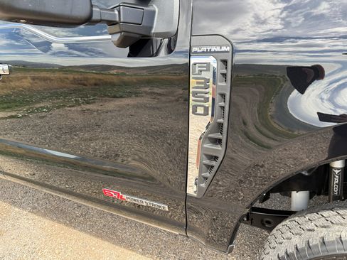 Used 2024 Ford F350 Platinum AWD/4WD image 12