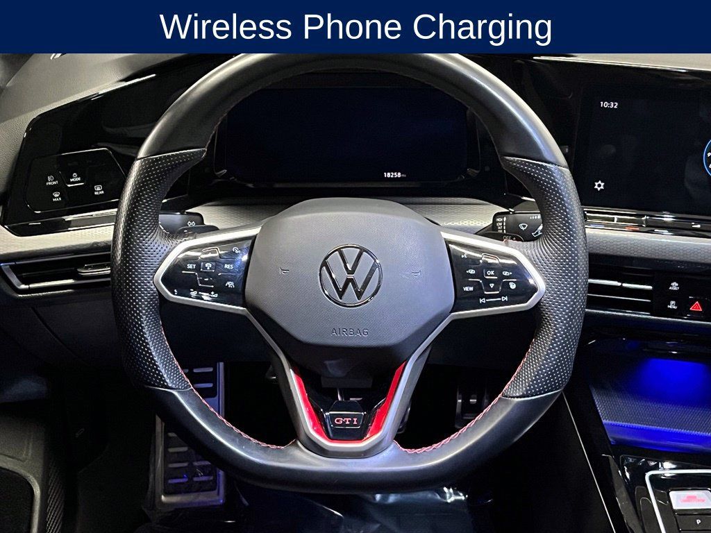 Used 2023 Volkswagen GTI SE FWD image 9