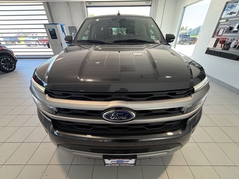 Used 2022 Ford Expedition XLT AWD/4WD image 5