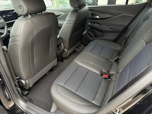 New 2026 Buick Envista Preferred FWD image 10