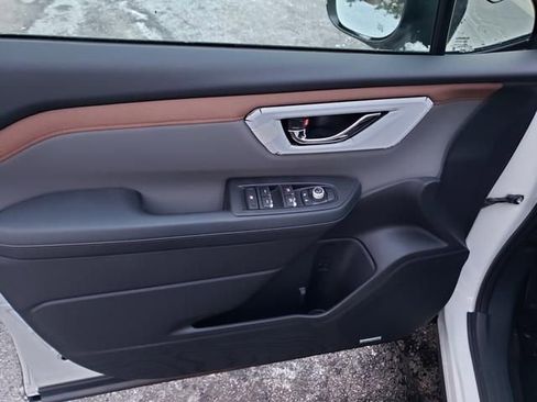 Used 2026 Subaru Forester Sport image 11