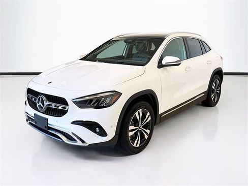Certified 2025 Mercedes-Benz GLA 250 4MATIC image 1