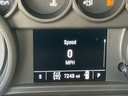 Used 2025 Chevrolet Silverado 1500 Custom Trail Boss image 11