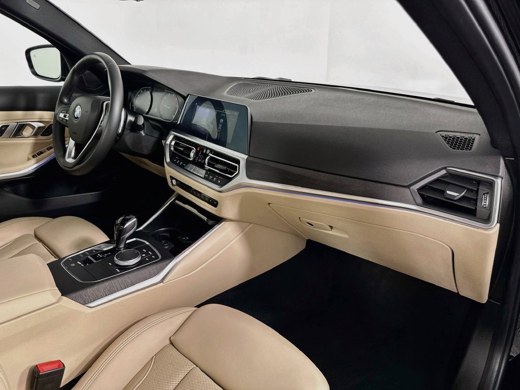 Used 2022 BMW 330i Sedan RWD image 30