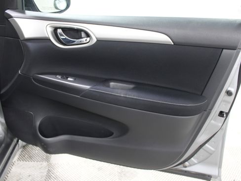 Used 2014 Nissan Sentra FE+ SV image 22