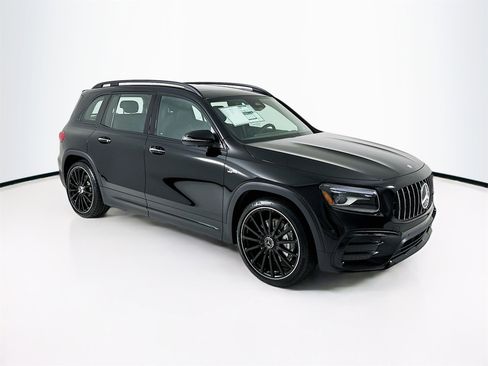 New 2026 Mercedes-Benz GLB 35 AMG GLB 35 AMG image 1