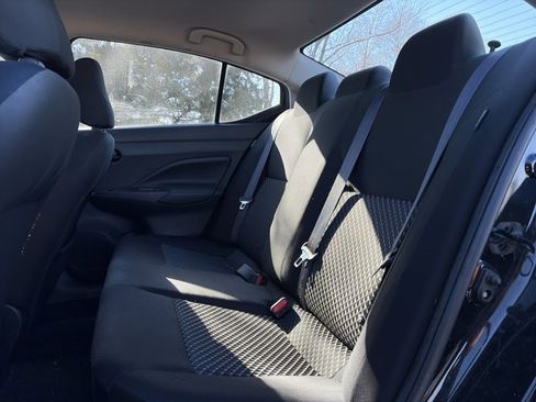 Used 2020 Nissan Versa S image 9