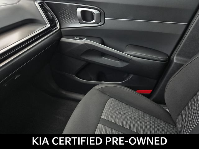 Certified 2026 Kia Sorento LX FWD image 25