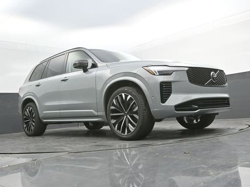 New 2026 Volvo XC90 B6 Ultra w/ Lounge Package AWD/4WD image 37