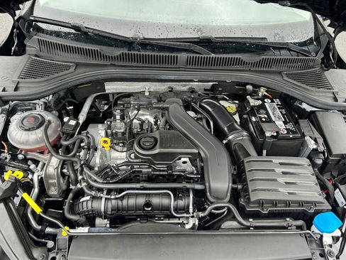 Used 2022 Volkswagen Jetta SE FWD image 29