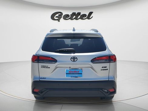Used 2023 Toyota Corolla Cross AWD Hybrid w/ Convenience Package image 6