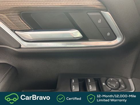 Certified 2022 Chevrolet Silverado 1500 LT Trail Boss w/ Convenience Package II AWD/4WD image 24