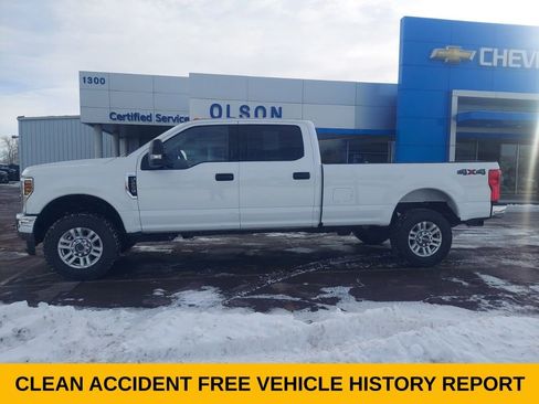 Used 2019 Ford F250 XLT w/ XLT Value Package image 3