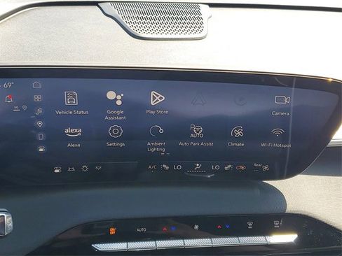 New 2025 Buick Enclave Sport Touring w/ Super Cruise Package image 15