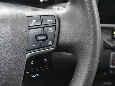 Used 2025 Toyota Camry LE image 21