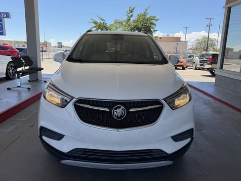 Used 2019 Buick Encore Preferred FWD image 3