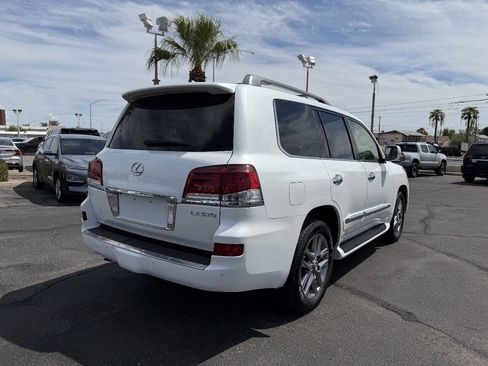 Used 2014 Lexus LX 570 4WD w/ Luxury Package image 3