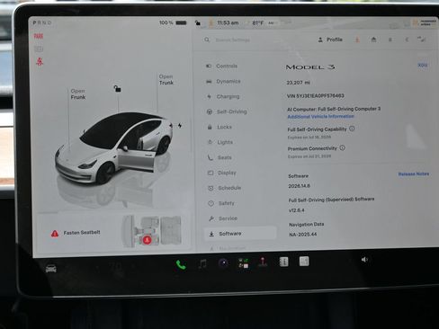 Used 2023 Tesla Model 3 Standard Range RWD image 29