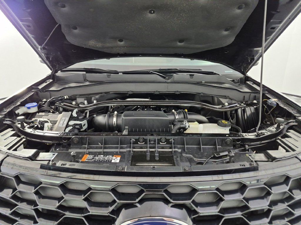 Used 2025 Ford Explorer ST w/ Sun And Sound Package AWD/4WD image 40