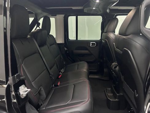 New 2026 Jeep Wrangler Unlimited Rubicon AWD/4WD image 15