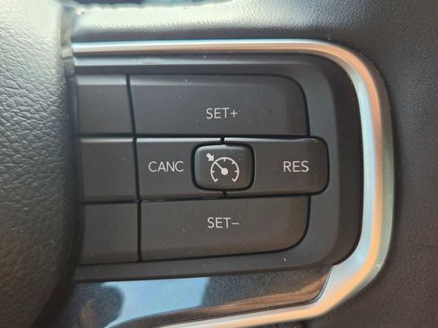 Used 2024 Jeep Wagoneer 4WD w/ Premium Group I image 22