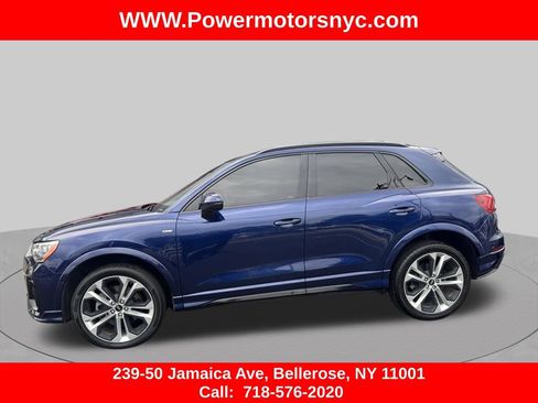 Used 2021 Audi Q3 2.0T Premium w/ Convenience Package AWD/4WD image 2