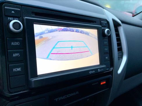 Used 2015 Toyota Tacoma 4x4 Double Cab image 27