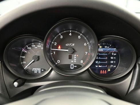 Certified 2023 Porsche Macan GTS image 19