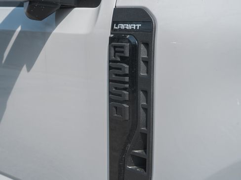 New 2026 Ford F250 Lariat w/ Tremor Off-Road Package image 16