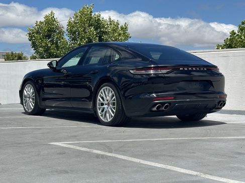 Used 2022 Porsche Panamera 4S AWD/4WD image 3