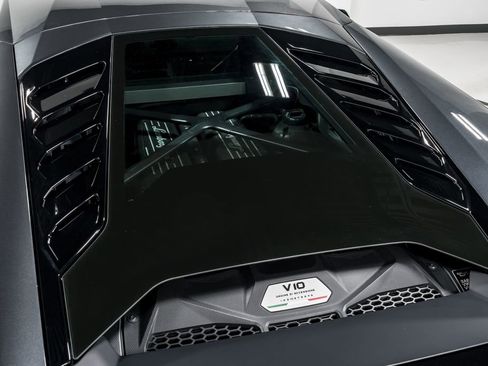 Used 2023 Lamborghini Huracan EVO image 58