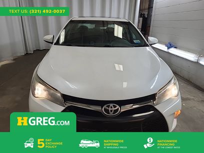 Used 2017 Toyota Camry SE w/ Moonroof Package
