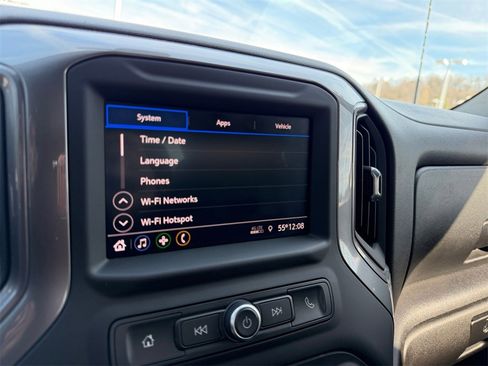 Used 2021 Chevrolet Silverado 2500 Custom w/ Custom Value Package image 17